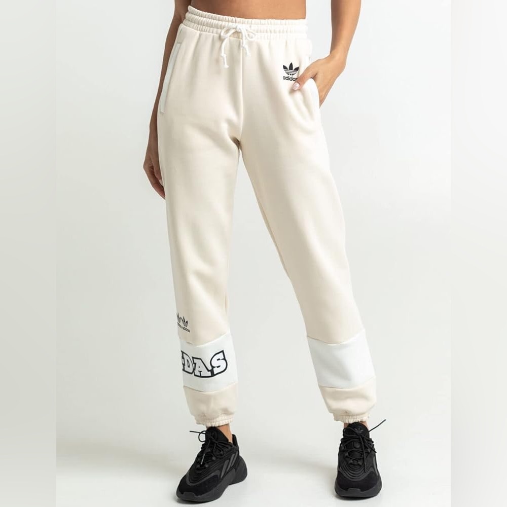 Adidas Cream Sweatpants and Sweatshirt set